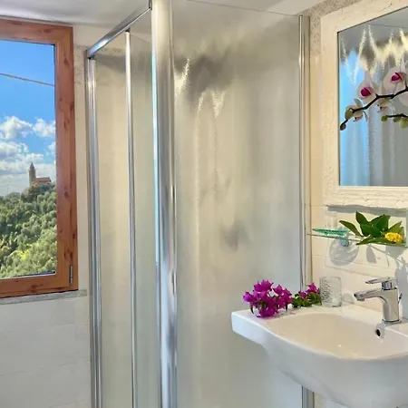 Foglie D'argento 度假居 *