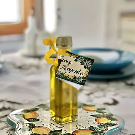 Foglie D'argento Nyaraló Moneglia